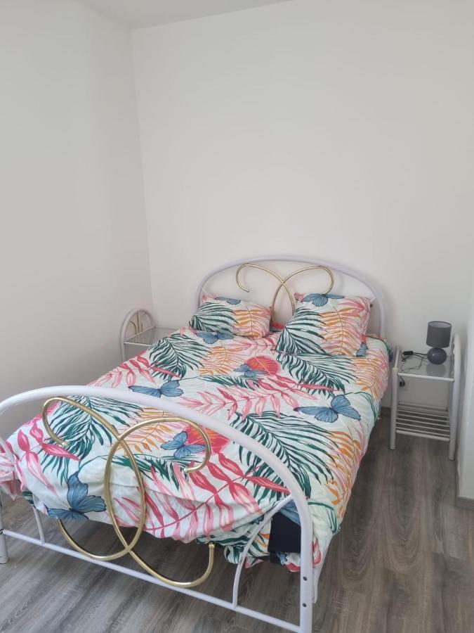 Appartement Sejour , Cure Cransac Au 1Er Etage 2 Nuits Minimum Exteriör bild